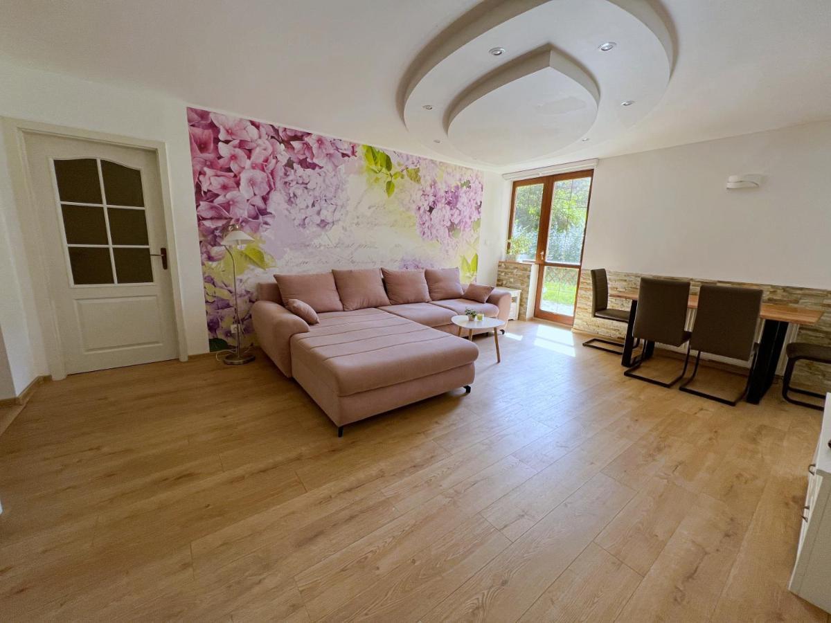 Apartman Stara Sasova Banská Bystrica Exterior photo